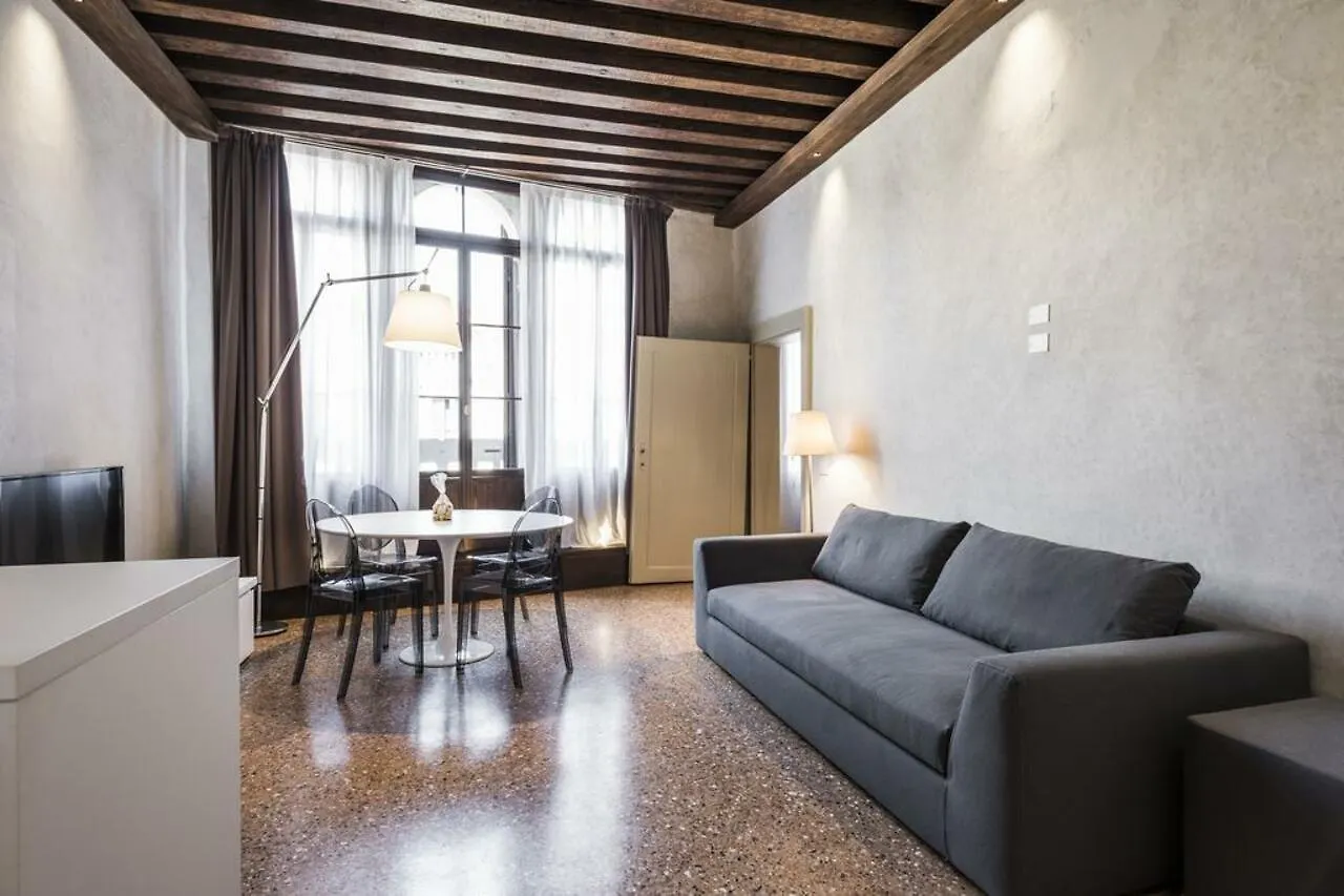 Myplace Campo Santa Margherita Apartments Venice